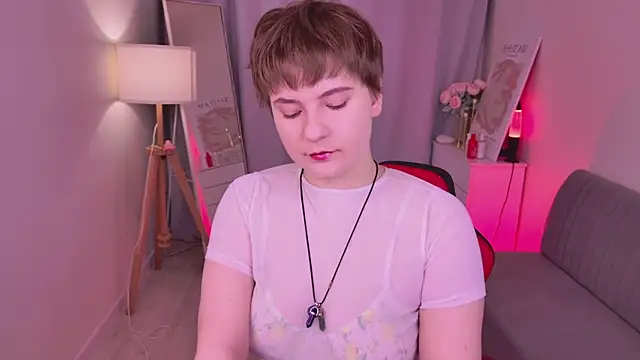 Snapshot of melissa___moore chatting on March 13, 2026, 6:18 am melissa moore online show from March 13, 2026, 6:18 am