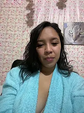 Esmerald 1111 online show from November 22, 2025, 10:58 am