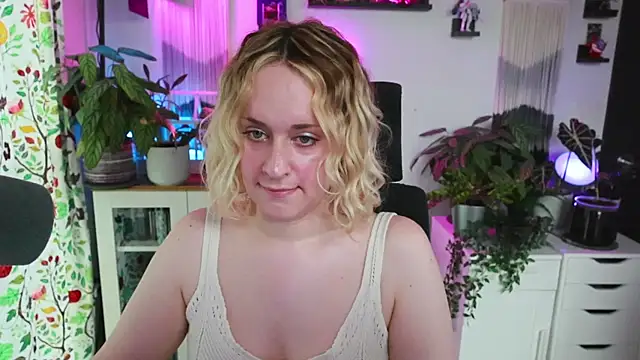 xzoeyryanx online show from July 17, 2026, 4:48 pm