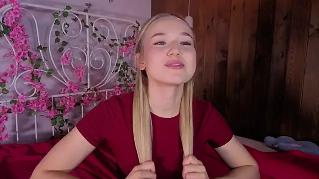 KristleKirst online show from November 25, 2025, 12:16 pm