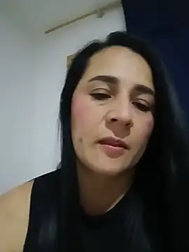 Snapshot of Sex_Annie chatting on May 17, 2026, 4:12 am Sex Annie online show from May 17, 2026, 4:12 am