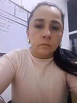 Sex Annie online show from May 7, 2026, 5:01 am
