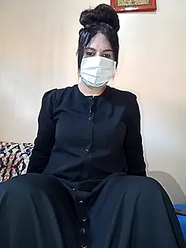 fati35flou online show from April 25, 2026, 10:51 am