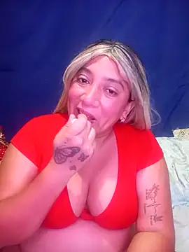 Snapshot of Fat_Dirty_Nasty chatting on April 15, 2026, 11:49 pm Fat Dirty Nasty online show from April 15, 2026, 11:49 pm