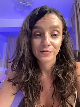 Snapshot of AnnaHarperX chatting on September 9, 2025, 10:08 pm AnnaHarperX online show from September 9, 2025, 10:08 pm