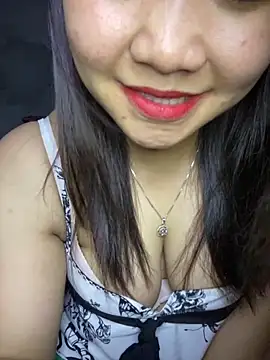 Sunset-yll online show from May 8, 2026, 1:15 pm