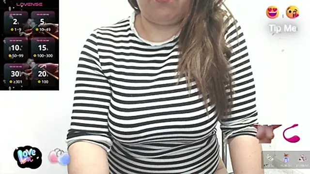 Ricaardiente online show from November 24, 2025, 10:54 pm