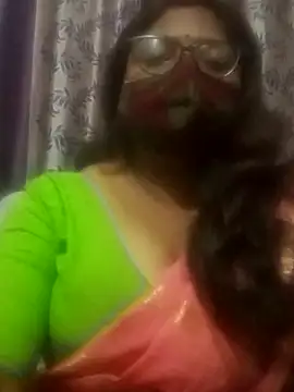 Simran62 online show from February 6, 2026, 6:26 pm