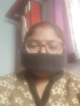 Simran62 online show from January 18, 2026, 10:07 am