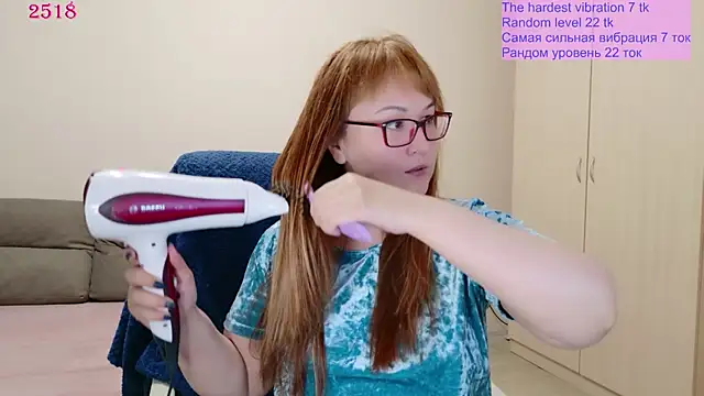 Snapshot of Foxy-lady chatting on July 11, 2026, 7:36 pm Foxy-lady online show from July 11, 2026, 7:36 pm