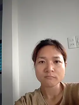 PamPii2x online show from May 9, 2026, 8:18 am
