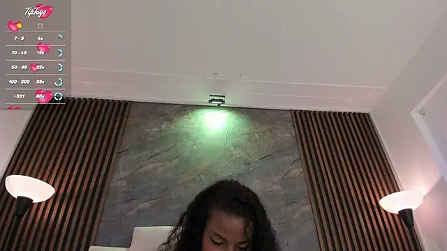 Snapshot of catiusca_reyes_03 chatting on February 7, 2026, 12:13 pm catiusca reyes 03 online show from February 7, 2026, 12:13 pm