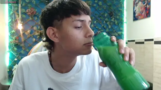 DraxBlade09 online show from December 14, 2025, 3:46 am