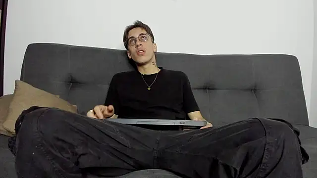 Dio  morningstar online show from November 29, 2025, 1:22 pm