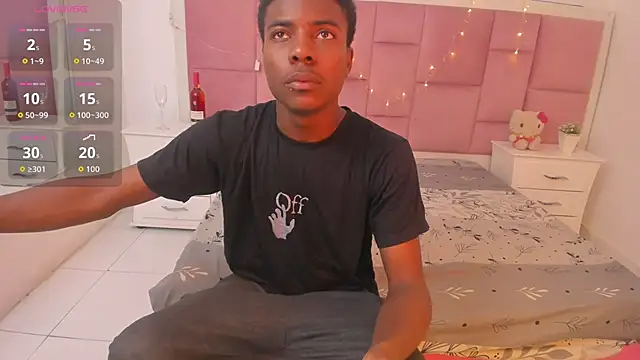 Snapshot of NoahJhonson69 chatting on November 27, 2025, 6:30 pm NoahJhonson69 online show from November 27, 2025, 6:30 pm