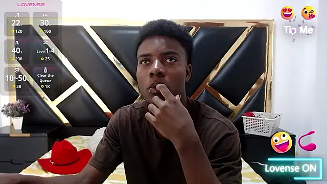 Snapshot of NoahJhonson69 chatting on March 16, 2026, 11:58 am NoahJhonson69 online show from March 16, 2026, 11:58 am