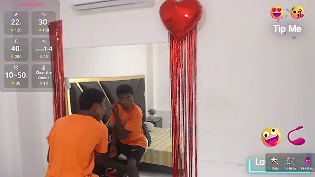 Snapshot of NoahJhonson69 chatting on February 12, 2026, 11:54 am NoahJhonson69 online show from February 12, 2026, 11:54 am