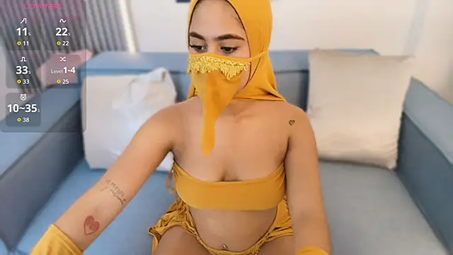 Snapshot of Natash_khalal chatting on December 19, 2025, 7:49 pm Natash khalal online show from December 19, 2025, 7:49 pm