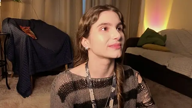 RozanneJordan online show from April 23, 2026, 5:14 pm