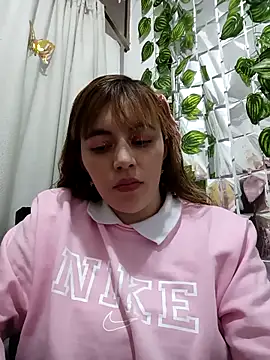 Snapshot of Juanita-30 chatting on November 25, 2025, 7:47 pm Juanita-30 online show from November 25, 2025, 7:47 pm