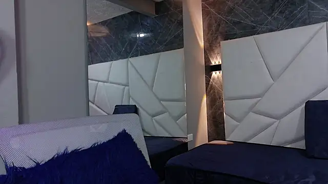 pettymoon1 online show from December 23, 2025, 11:09 am