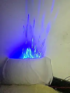 Snapshot of GabySpanic12 chatting on December 5, 2025, 2:43 am GabySpanic12 online show from December 5, 2025, 2:43 am