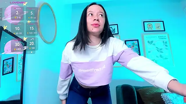 Snapshot of Annie_Petters chatting on November 25, 2025, 12:38 pm Annie Petters online show from November 25, 2025, 12:38 pm