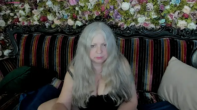Snapshot of mariabelladonna chatting on July 27, 2026, 5:58 am mariabelladonna online show from July 27, 2026, 5:58 am