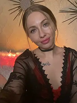 Alice Picasso online show from February 4, 2026, 1:55 am