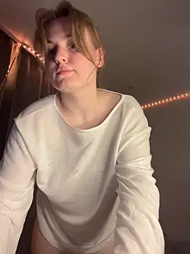  whorimi online show from March 29, 2026, 3:57 pm