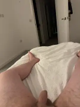 Snapshot of -bfc1882- chatting on March 3, 2026, 12:06 am -bfc1882- online show from March 3, 2026, 12:06 am