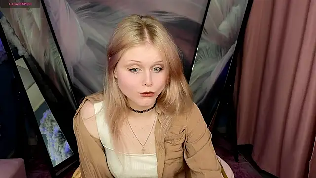 Snapshot of AnoraAmore chatting on November 26, 2025, 6:46 am AnoraAmore online show from November 26, 2025, 6:46 am