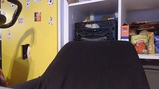 Snapshot of EheMilf_Frankfurt chatting on May 16, 2026, 9:03 pm EheMilf Frankfurt online show from May 16, 2026, 9:03 pm