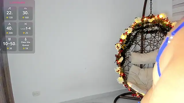 Snapshot of ellie_conor_ chatting on November 25, 2025, 2:12 am ellie conor online show from November 25, 2025, 2:12 am