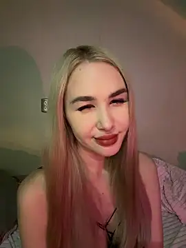 Snapshot of Miss_Alisse chatting on November 28, 2025, 6:30 pm Miss Alisse online show from November 28, 2025, 6:30 pm