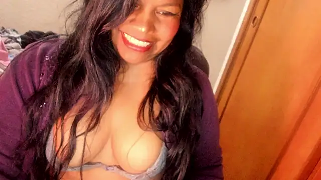 ebonycamelia online show from June 11, 2026, 6:38 pm