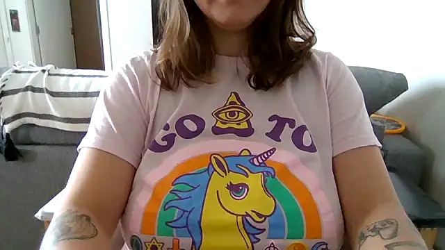 Snapshot of xxxluana chatting on December 3, 2025, 4:06 pm xxxluana online show from December 3, 2025, 4:06 pm