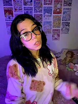 Snapshot of Valen-Foxx1 chatting on November 28, 2025, 5:40 am Valen-Foxx1 online show from November 28, 2025, 5:40 am