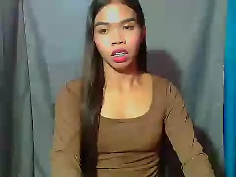 asian reyanxxx online show from November 25, 2025, 2:34 am