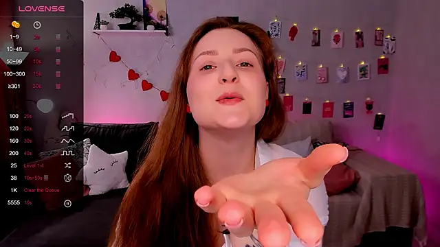 Snapshot of velvet_cherry_ chatting on March 7, 2026, 8:54 am velvet cherry online show from March 7, 2026, 8:54 am