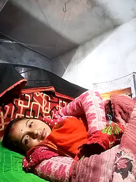 Hot erion online show from December 3, 2025, 9:58 pm