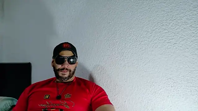 Snapshot of musclehetero chatting on August 2, 2026, 6:12 am musclehetero online show from August 2, 2026, 6:12 am