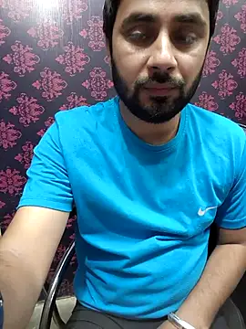 Snapshot of Cute_Lucky chatting on April 27, 2026, 12:47 pm Cute Lucky online show from April 27, 2026, 12:47 pm