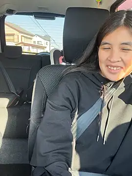 Snapshot of URORI0407 chatting on December 2, 2025, 12:11 am URORI0407 online show from December 2, 2025, 12:11 am