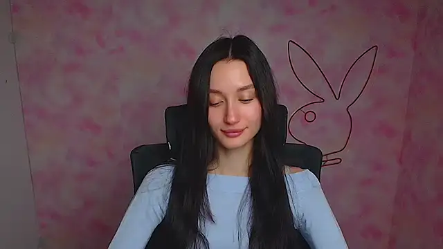 Snapshot of Stella_XO chatting on March 19, 2026, 6:13 am Stella XO online show from March 19, 2026, 6:13 am