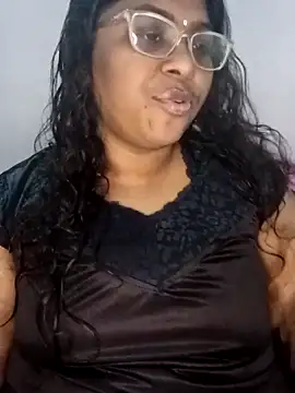 Riya-mallus online show from December 2, 2025, 4:09 pm