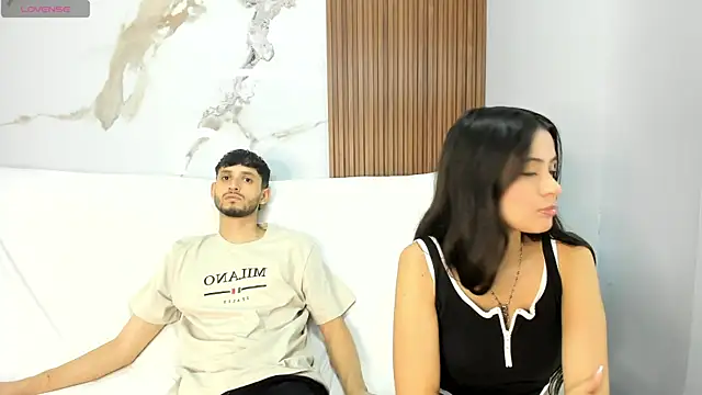 Snapshot of dracke_and_zara chatting on June 17, 2026, 5:01 pm dracke and zara online show from June 17, 2026, 5:01 pm