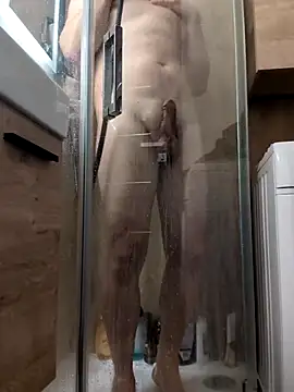 Snapshot of krzysjg chatting on March 7, 2026, 8:58 pm krzysjg online show from March 7, 2026, 8:58 pm