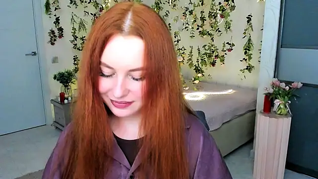 Snapshot of AirySilhouette chatting on June 3, 2026, 7:29 pm AirySilhouette online show from June 3, 2026, 7:29 pm