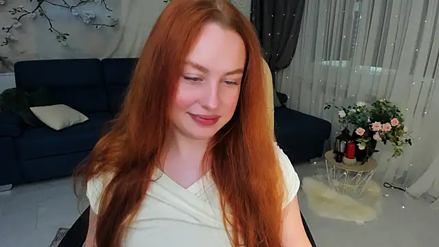 Snapshot of AirySilhouette chatting on June 16, 2026, 4:07 pm AirySilhouette online show from June 16, 2026, 4:07 pm